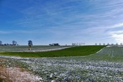 Der Winter verabschiedet sich gerade  -  Es wird wärmer