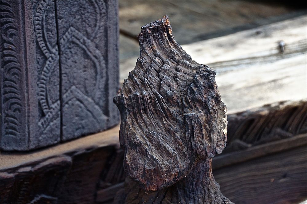 der witterung ausgesetzt, buddha, burma 2011