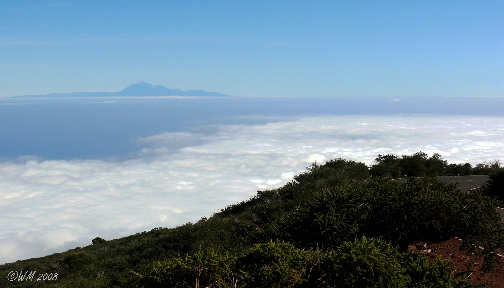 Der Wolkenteppich zum Teide