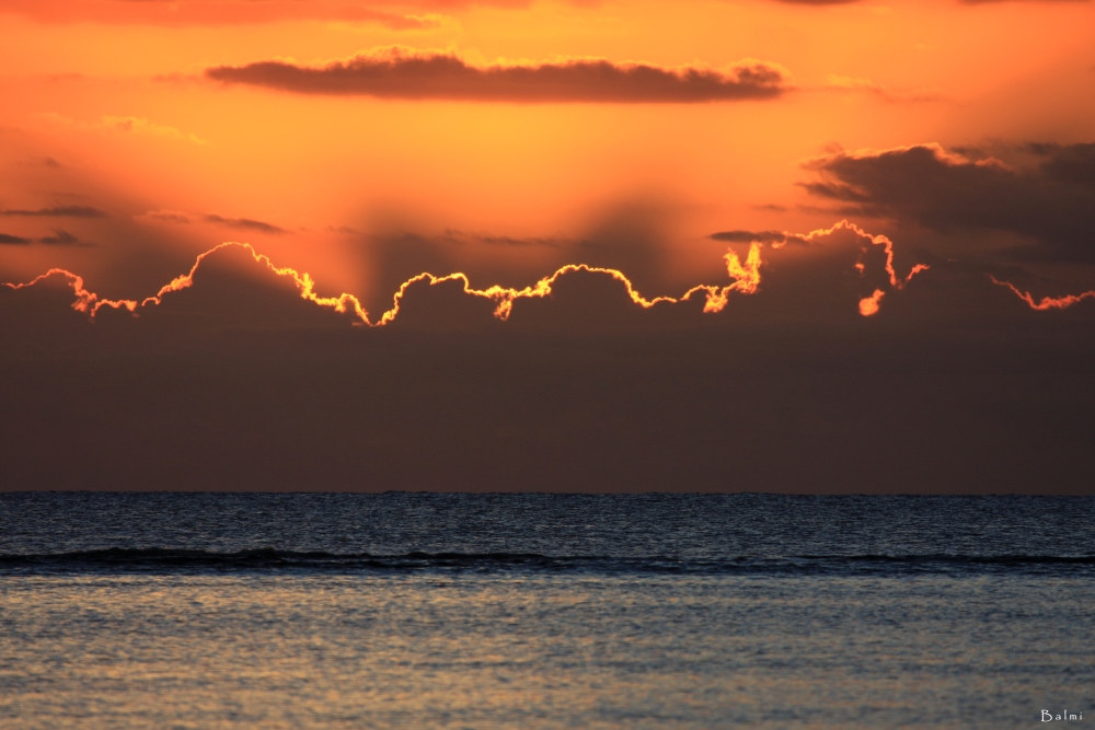 "Der Wolkenvorhang und die Sonne"