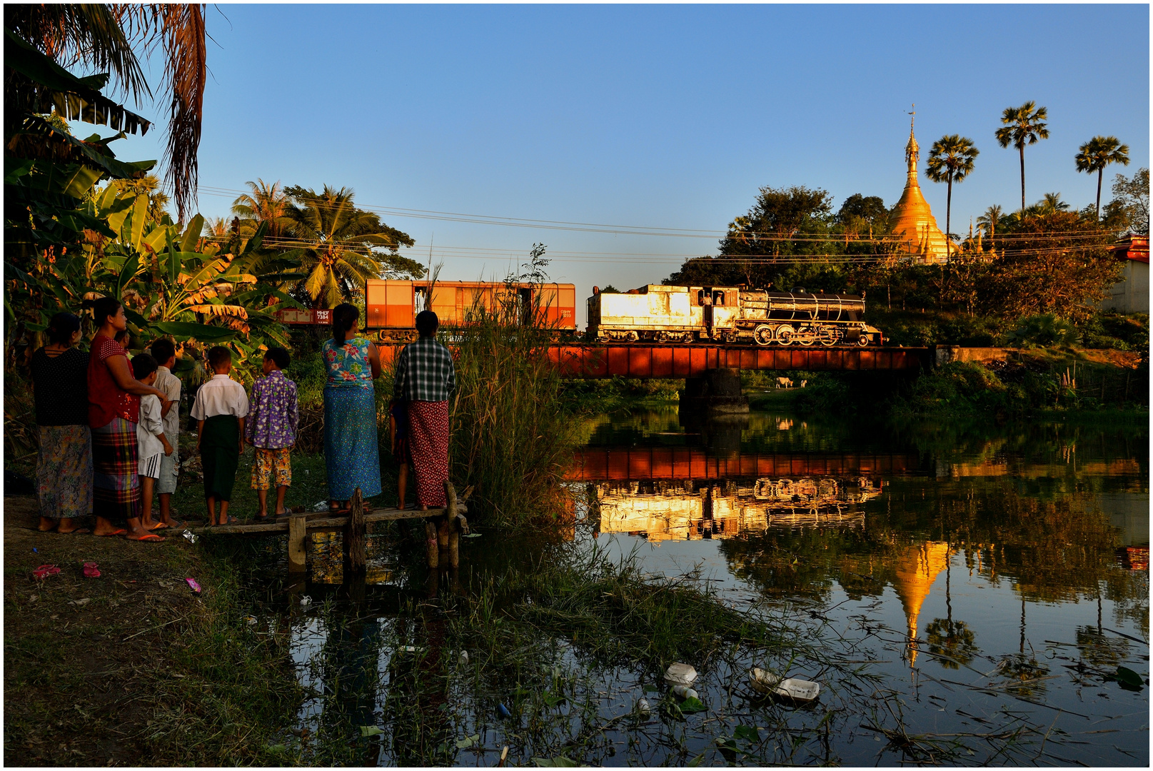 Der Yinnyein Pagoda Shot I