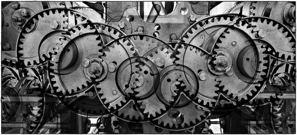 Der Zahn der Zeit Foto & Bild industriekultur, stillleben, monochrom