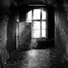 DER ZAHN DER ZEIT - LOST PLACE IN SW