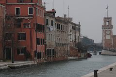 Der Zahn der Zeit nagt an Venedig