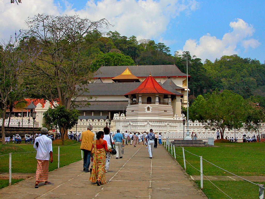 Der "Zahntempel" in Kandy / Sri Lanka