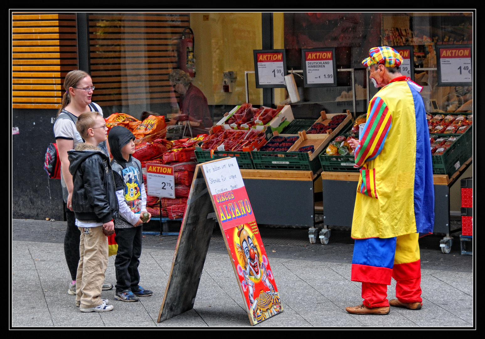 Der Zirkus ist in der Stadt !!