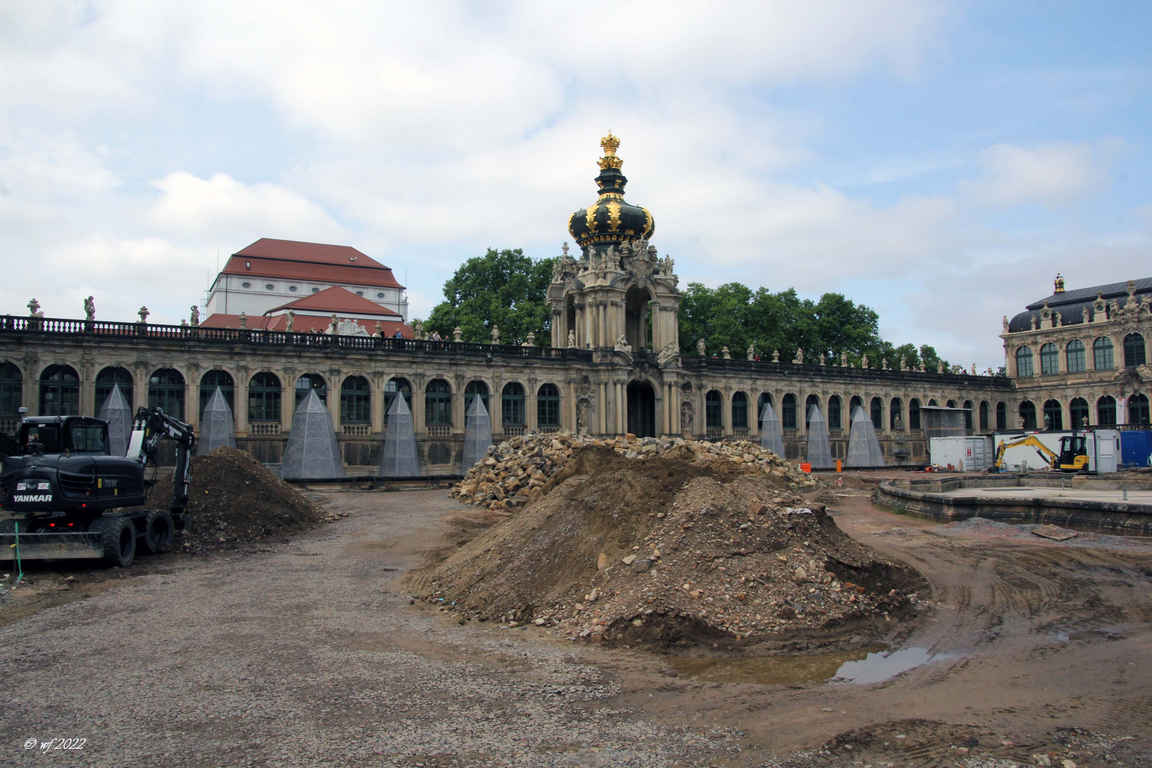 Der Zwinger