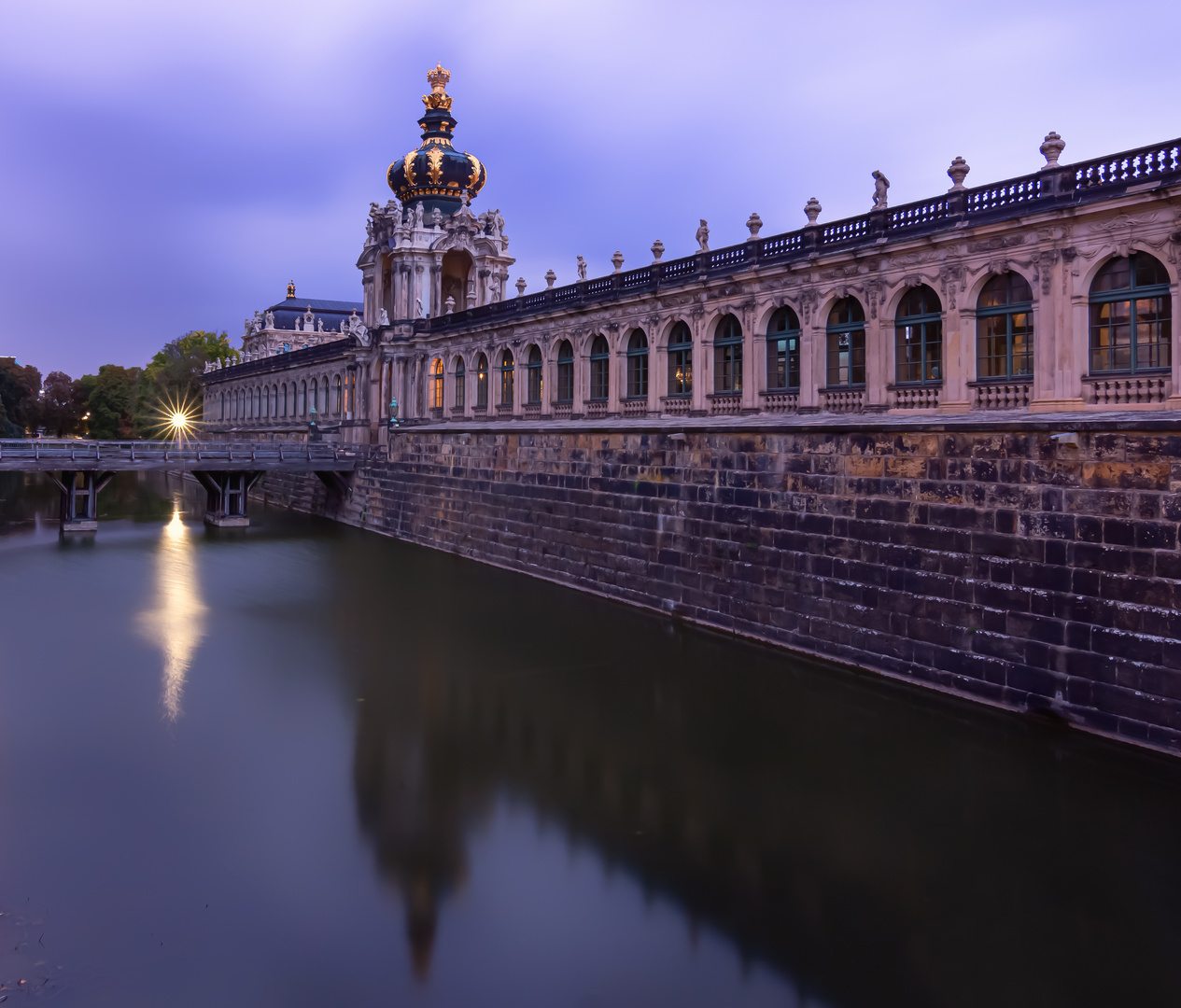 Der Zwinger