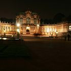 Der Zwinger zu Dresden bei Nacht