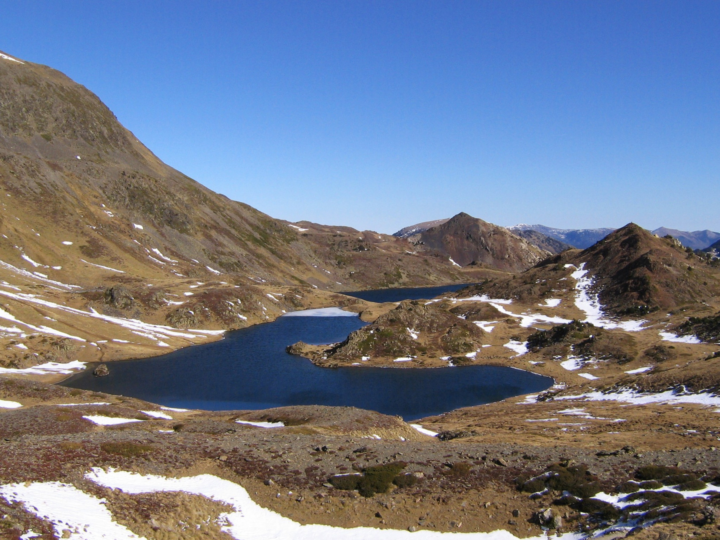 dernier lac avant le sommet du Carlit