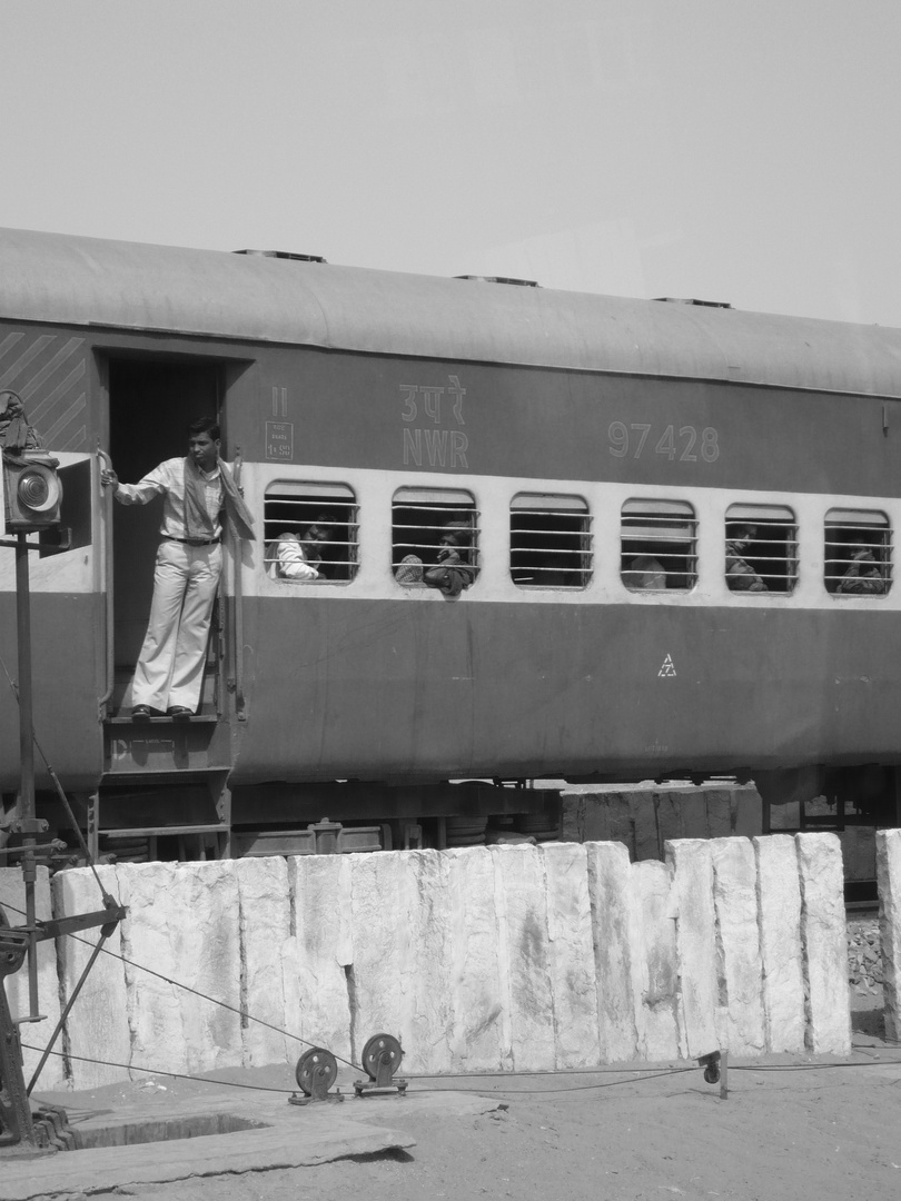 Dernier train pour Delhi