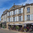 Des façades de la Place de la Cathédrale