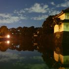 Des Nachts im Tokioter Kaiserpark