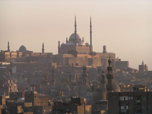des pyramides a la citadelle