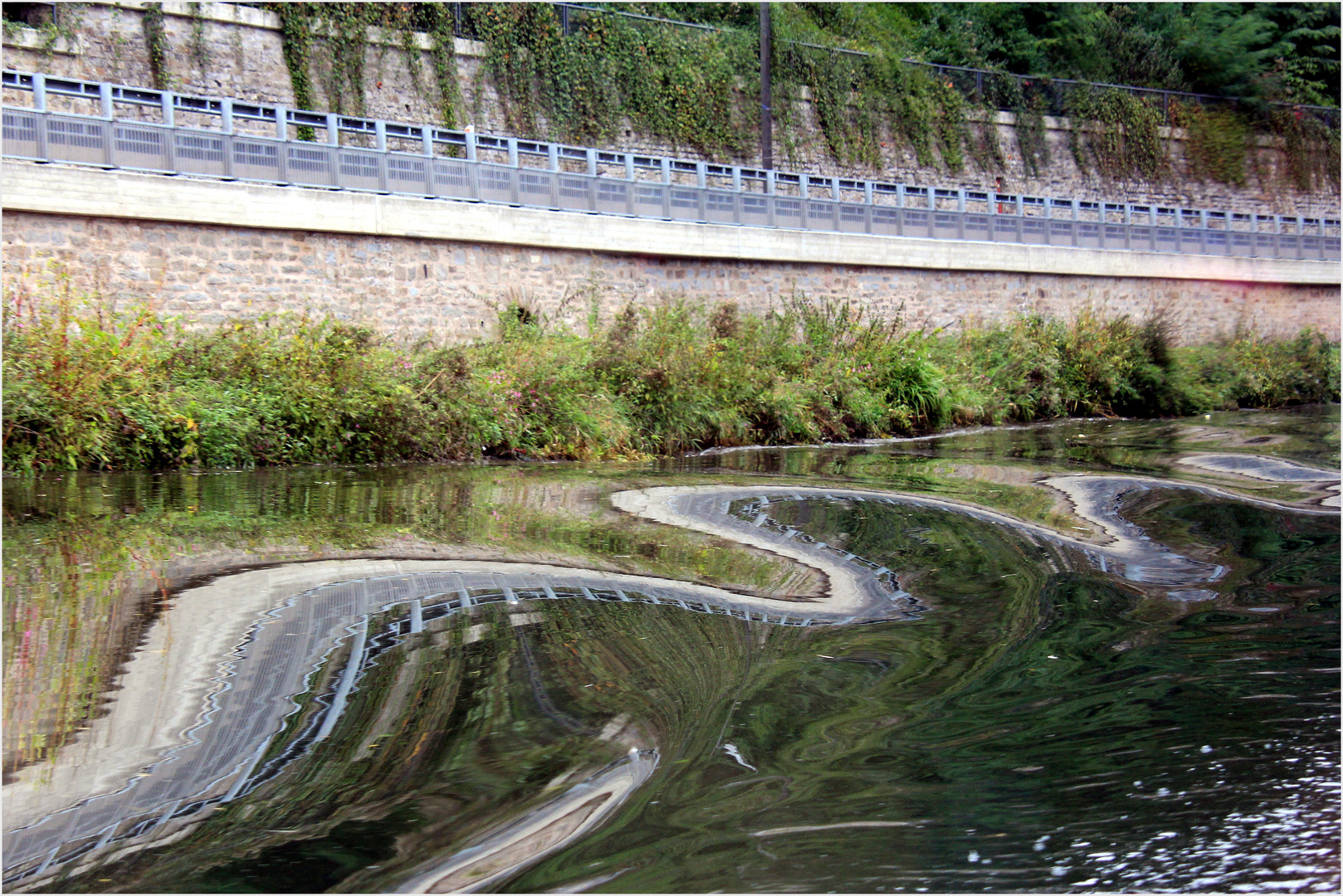  Des Wassers Schauspiel