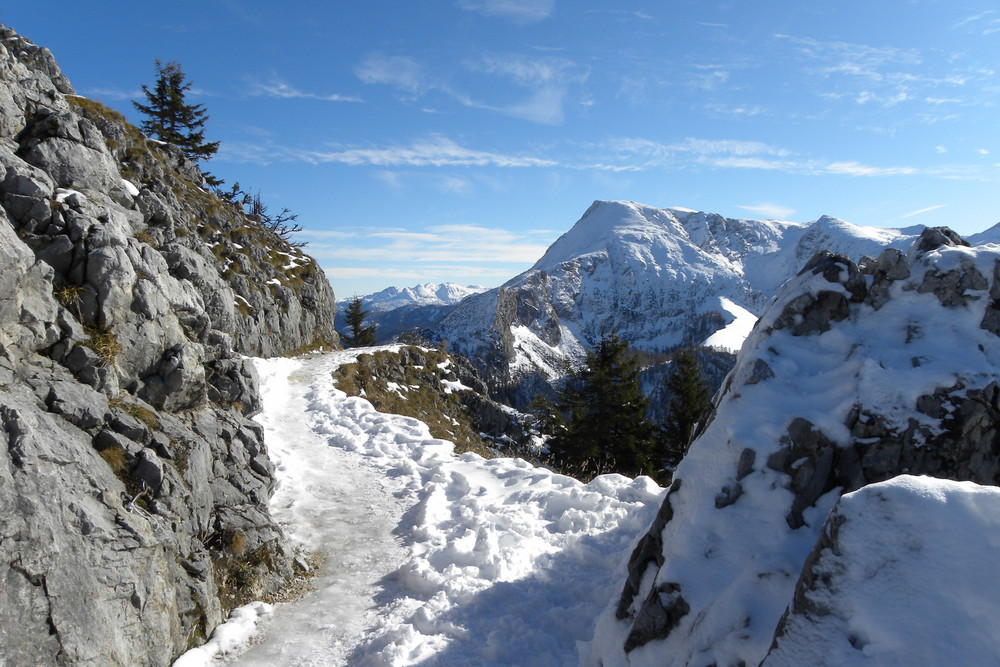 .. des winters Kleid noch lückenhaft...