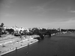 desde el puente de triana