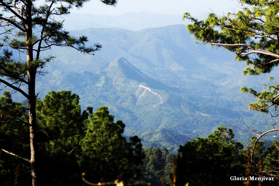 Desde la montañona, en Chalatenango.