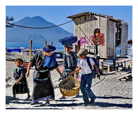 Desembarco del Lago Atitlan /Guatemala 