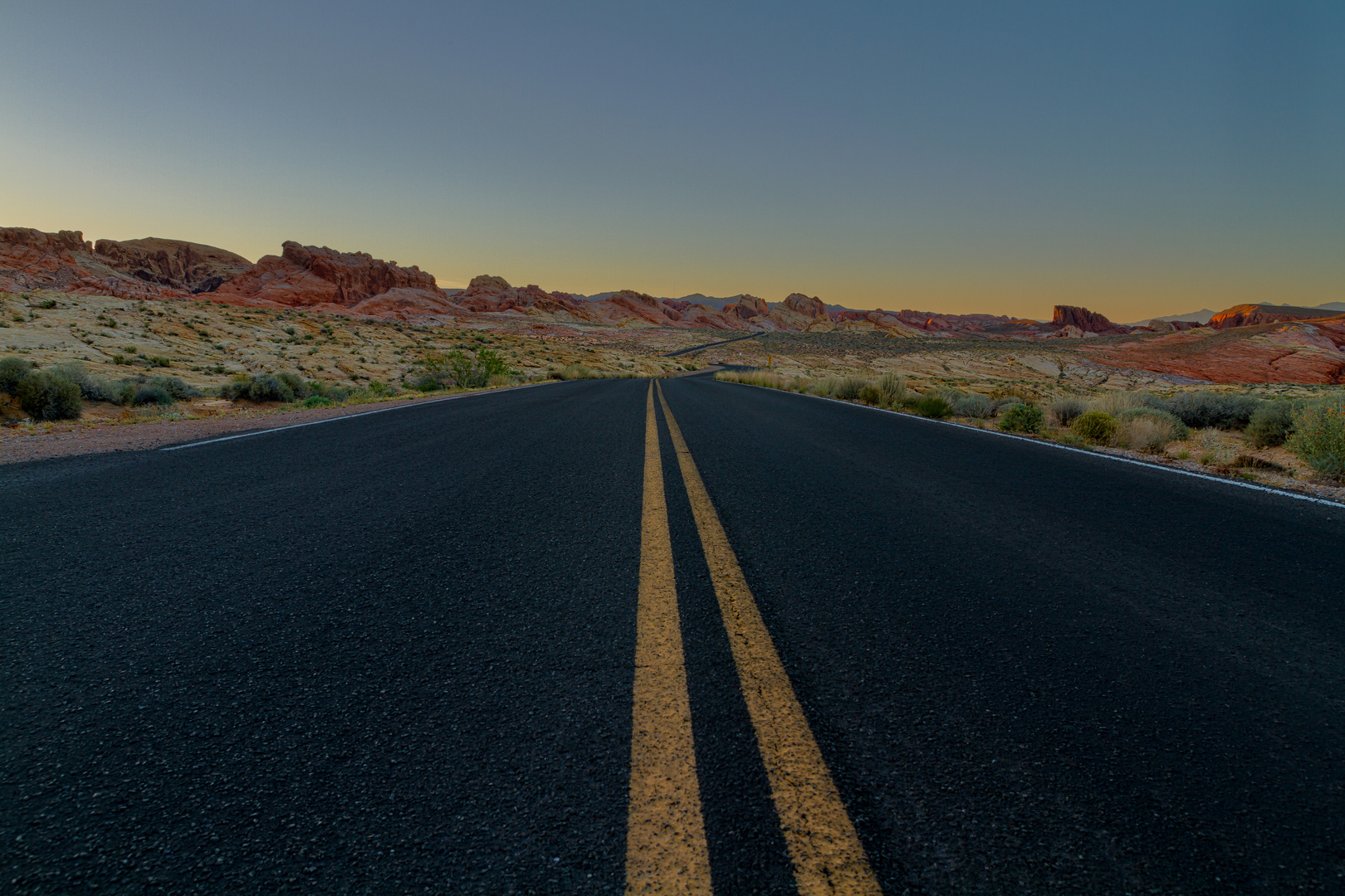 Desert Road Foto & Bild landschaft, wüste, straße Bilder auf