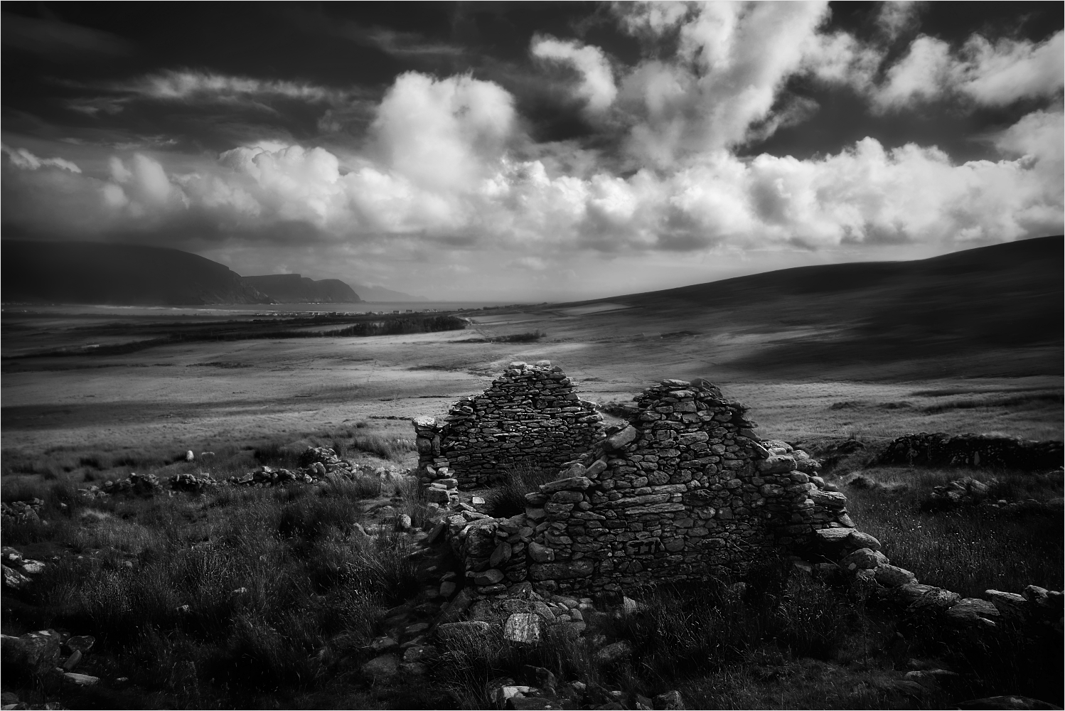 deserted village  at slievemore   (II)