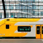 DESIRO HC DER ODEG ALS RE1 IM BERLINER HAUPTBAHNHOF