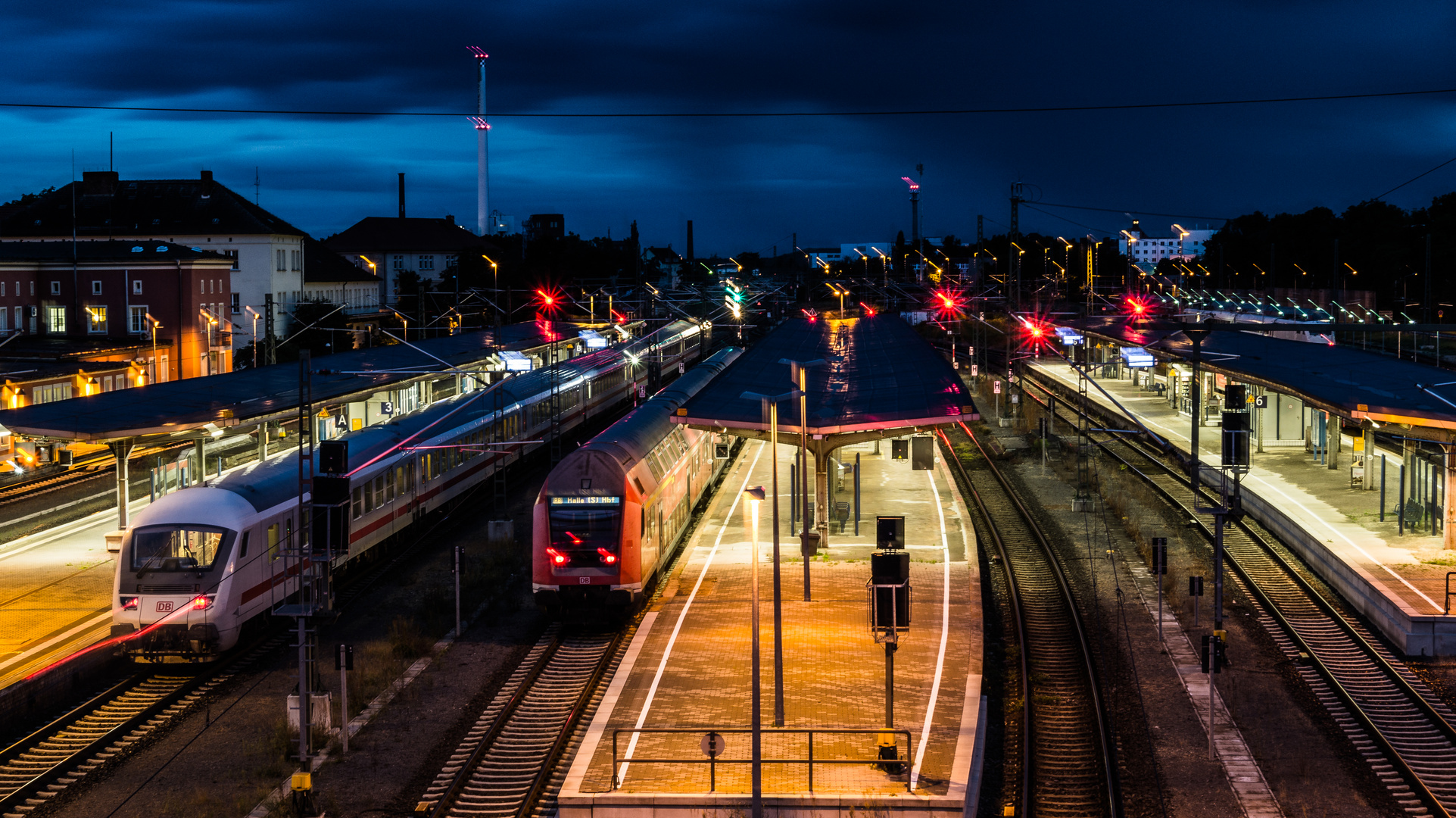 Dessauer HBF bei Nacht