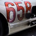 Detail 300 SLR