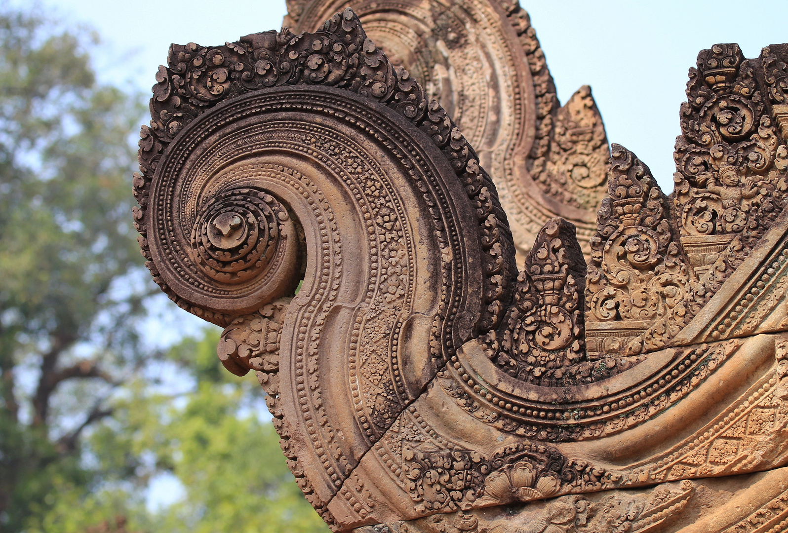 Detail Angkor: Banteay Srei