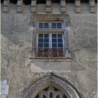 Détail de la façade du Château de Barbezieux