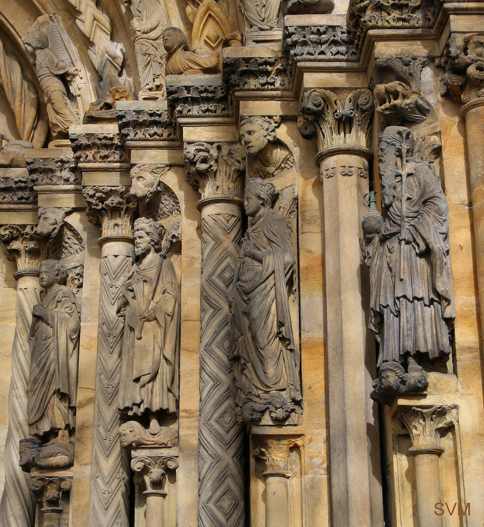 Detail der Goldenen Pforte am Freiberger Dom