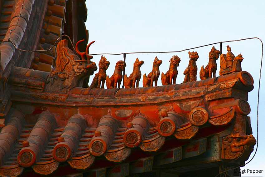 Detail des Dachfirsts im Lamatempel, Bejing, China