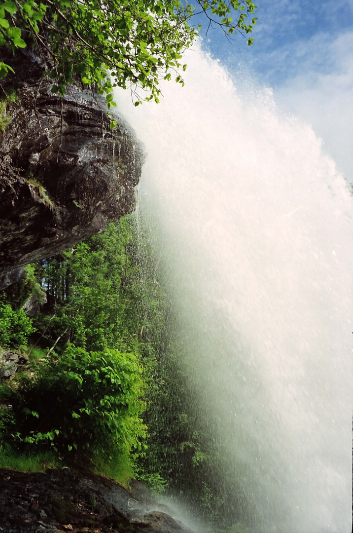 Detail des Wasserfall Steinsdalsfossen 