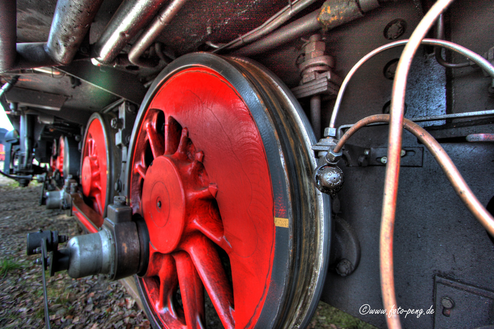 Détail d'une vieille locomotive à vapeur