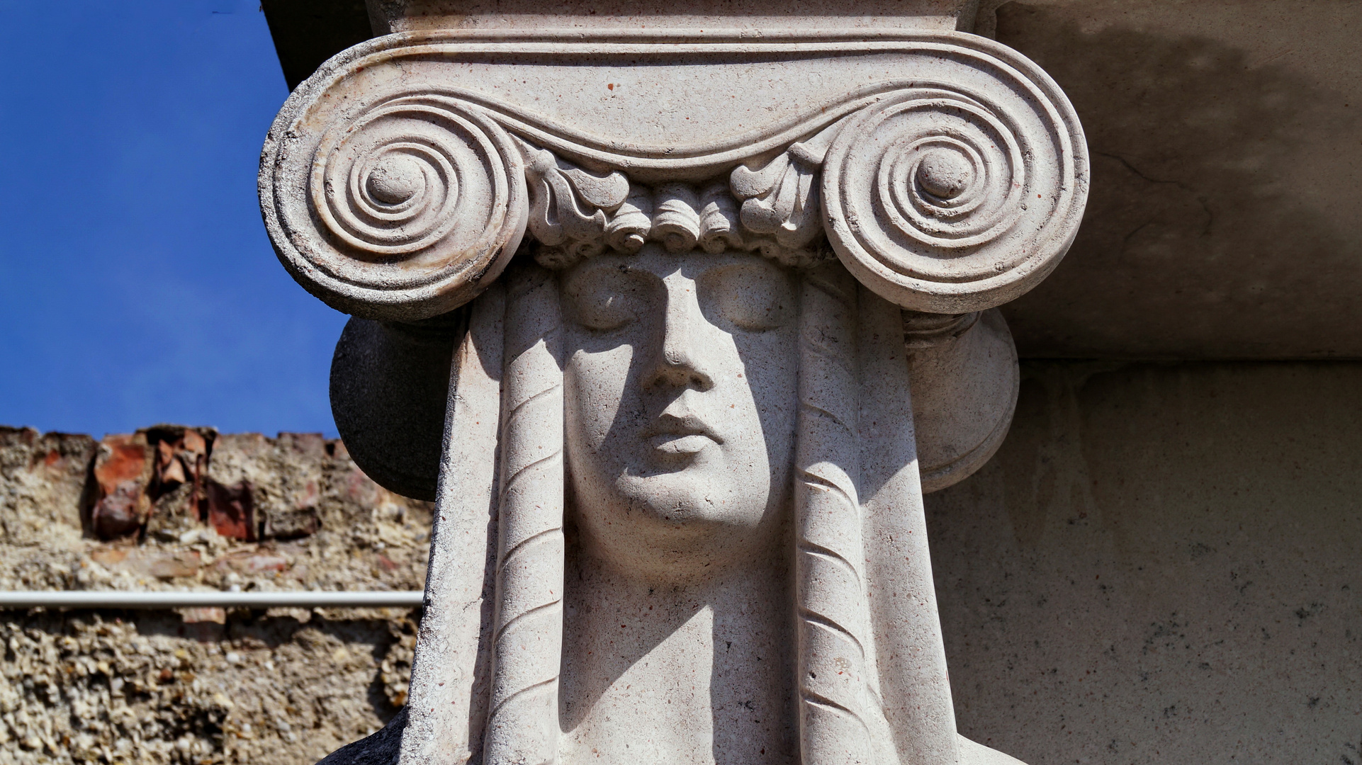  Detail Ehrengrab Zentralfriedhof