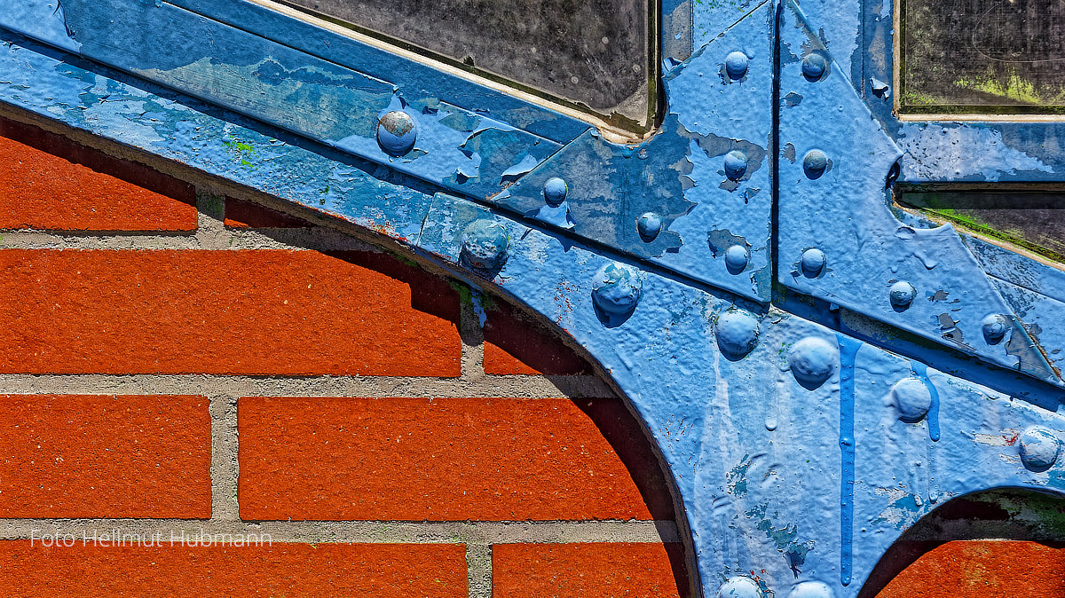 DETAIL EINER WARTEZEIT, SPENDIERT VON DER BERLINER S-BAHN