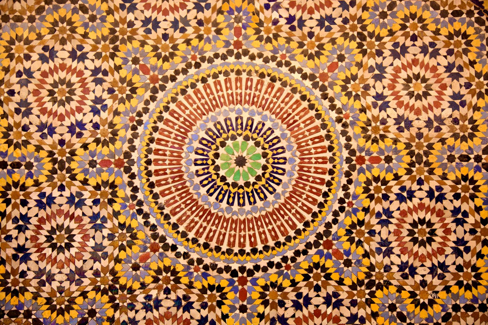 Detail eines Brunnens in Fes