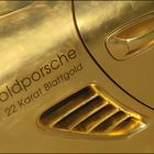 Detail -Goldporsche-