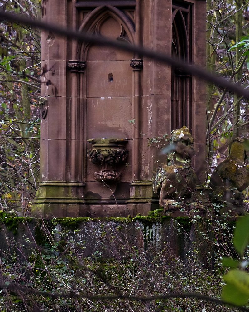 Detail Grabdenkmalinsel Kleine Parsick