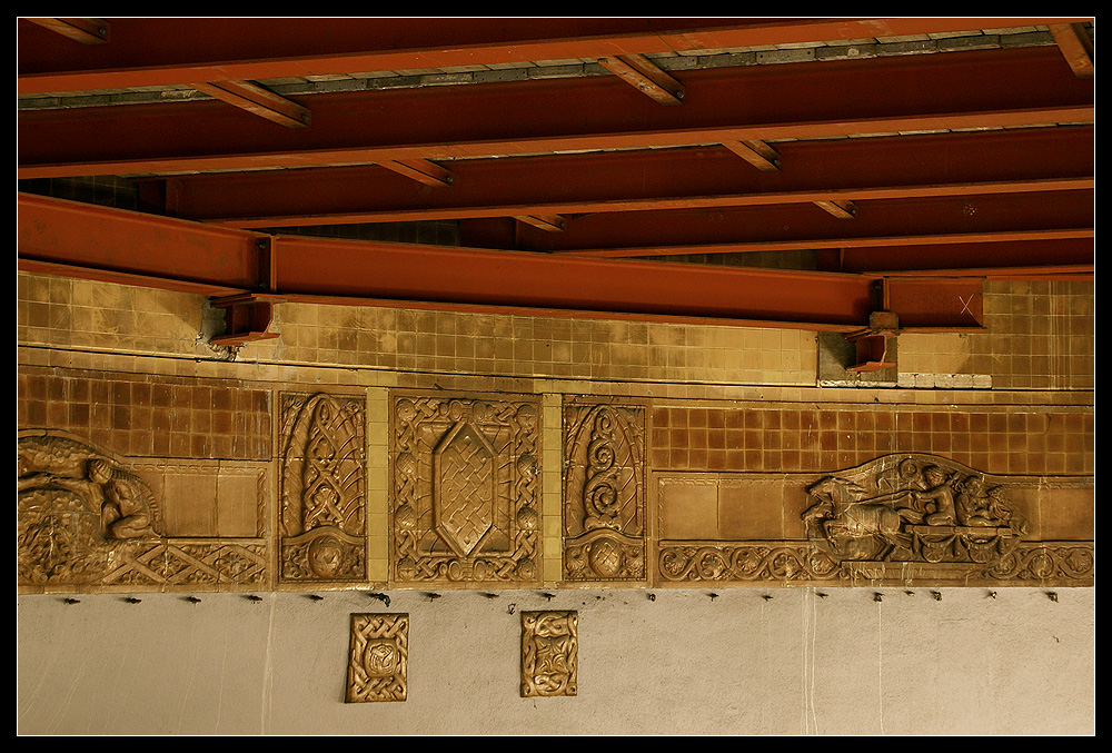 Detail im alten Elbtunnel