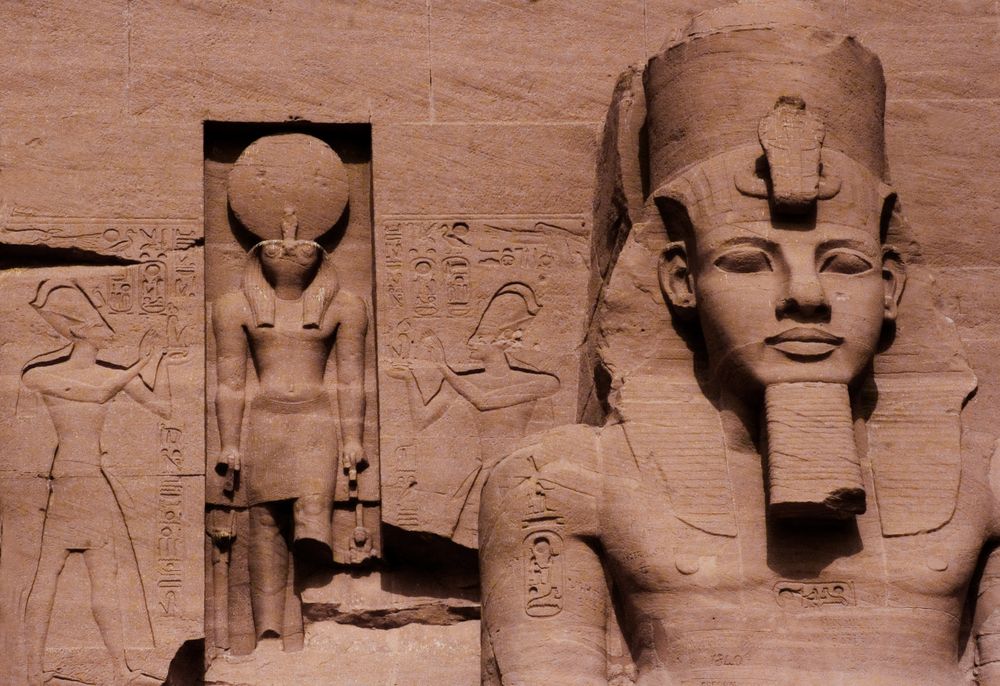 detail tempel abu simbel (ägypten)