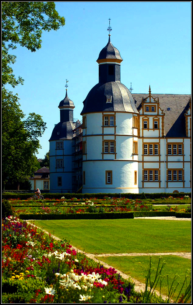 DETAIL VON SCHLOSS NEUHAUS