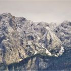 Detailaufnahme der Trisselwand bei Sonne und Schnee