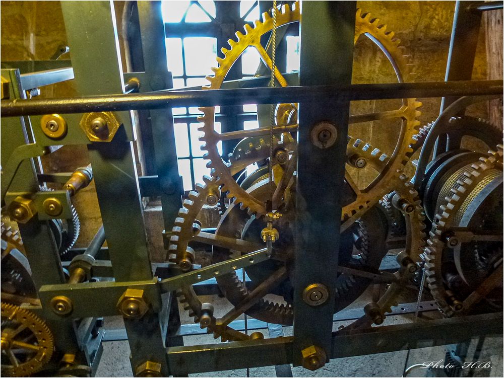 Detailaufnahme der Weuleturmuhr der Marktkirche Goslar