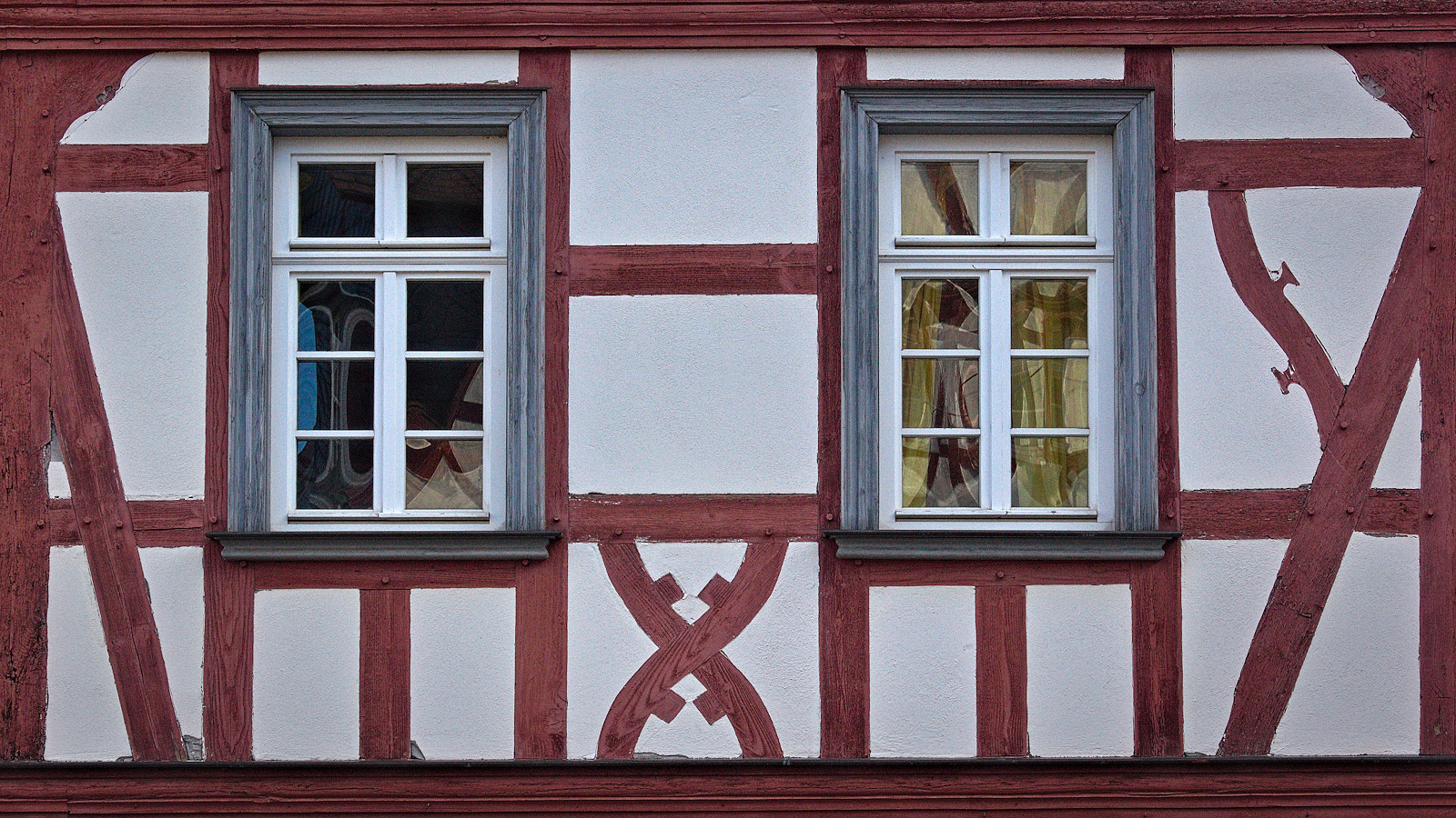 Detailaufnahme von der alten Goldschmiede am Alzeyer Fischmarkt