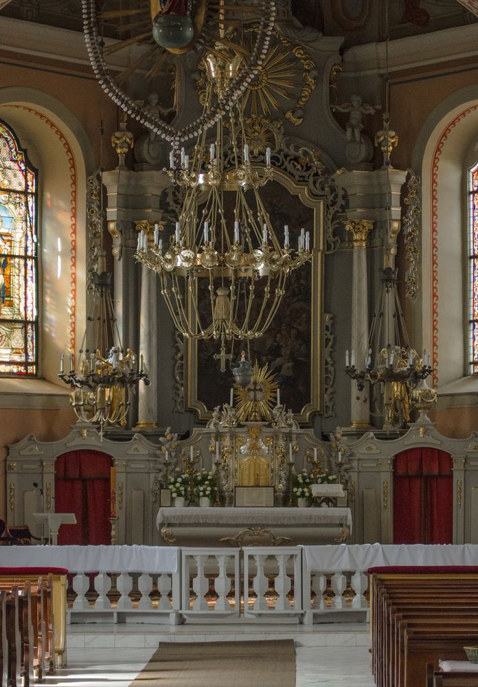 Detailaufnahmen aus der Allerheiligenkirche in Weipert 1