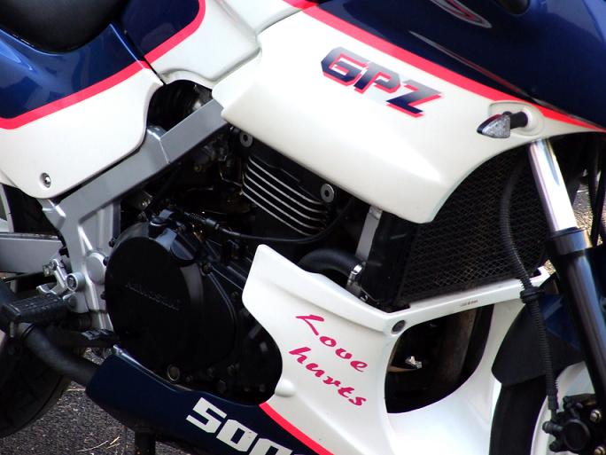 Details der GPZ 500 S