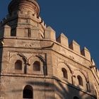 detalle de la Torre del Oro. 