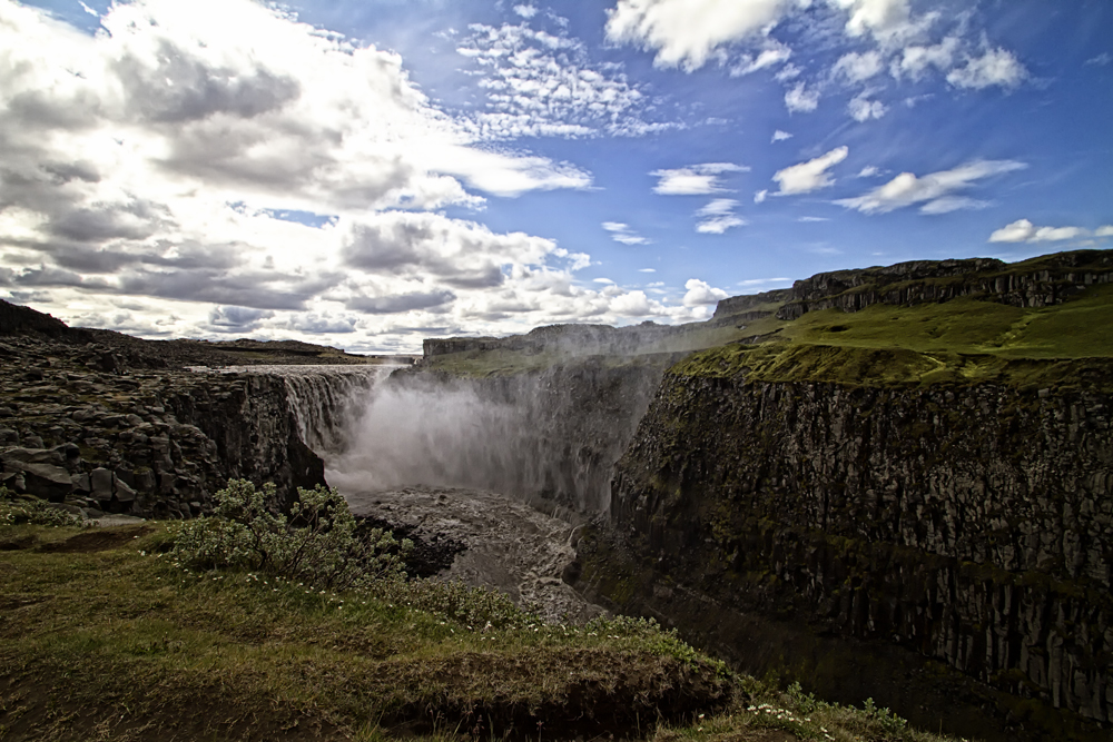 - Dettifoss -