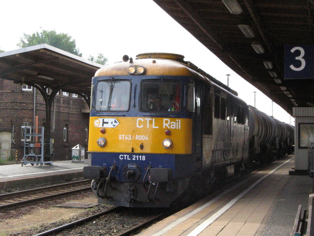 Deutsch-Polnischer Privatdiesel abfahrbereit in Forst/ Lausitz [2008|09|16]